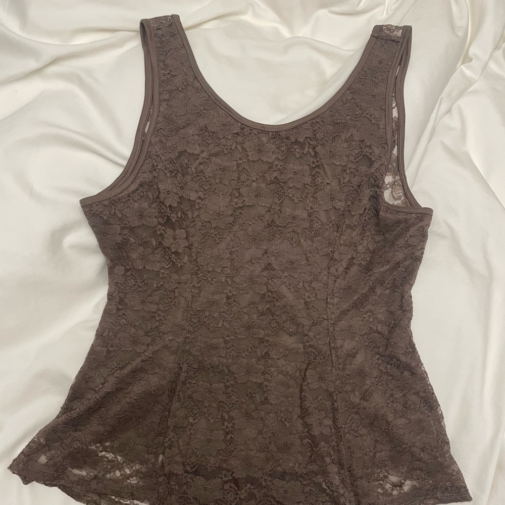 Brown Lace Peplum With Bow